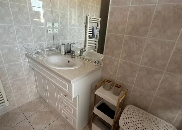 Guest house Equipee Centre Proche *